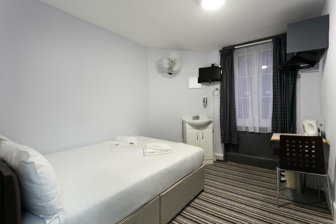 Victoria Station Hotel Londen Buitenkant foto