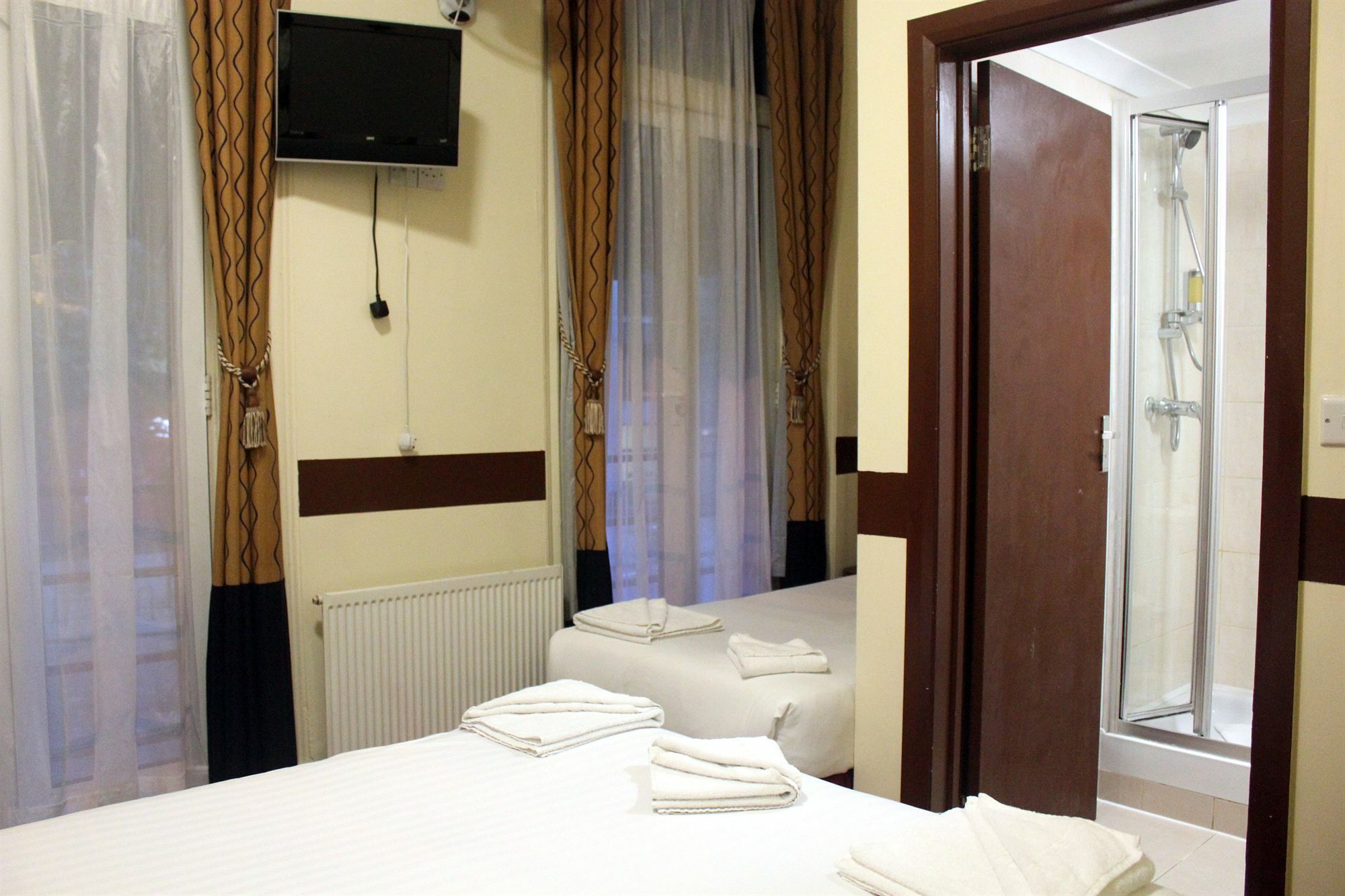 Victoria Station Hotel Londen Buitenkant foto